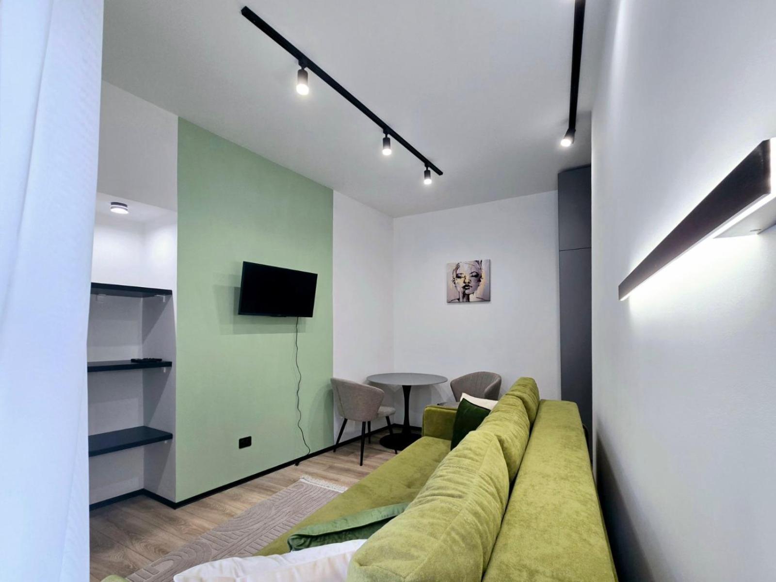 Apartment In The City Center Near The Park Lviv Exterior foto